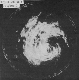 颱風愛茜於一九七五年十月十三至十四日的雷達圖像