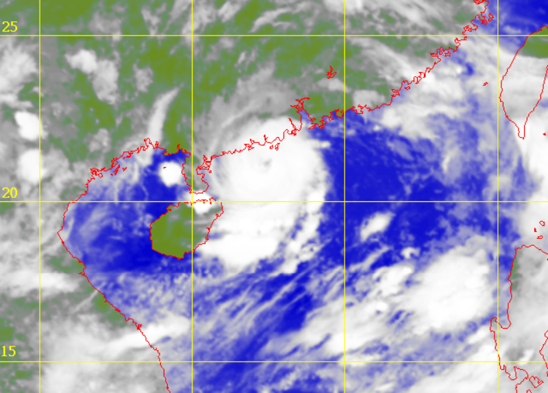 颱風查帕卡(2107)的衛星圖片