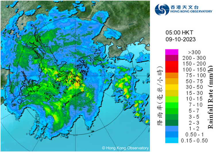 二零二三年十月九日上午5時的雷達回波圖像。與小犬相關的強雨帶正影響本港，當時黑色暴雨警告信號正生效。