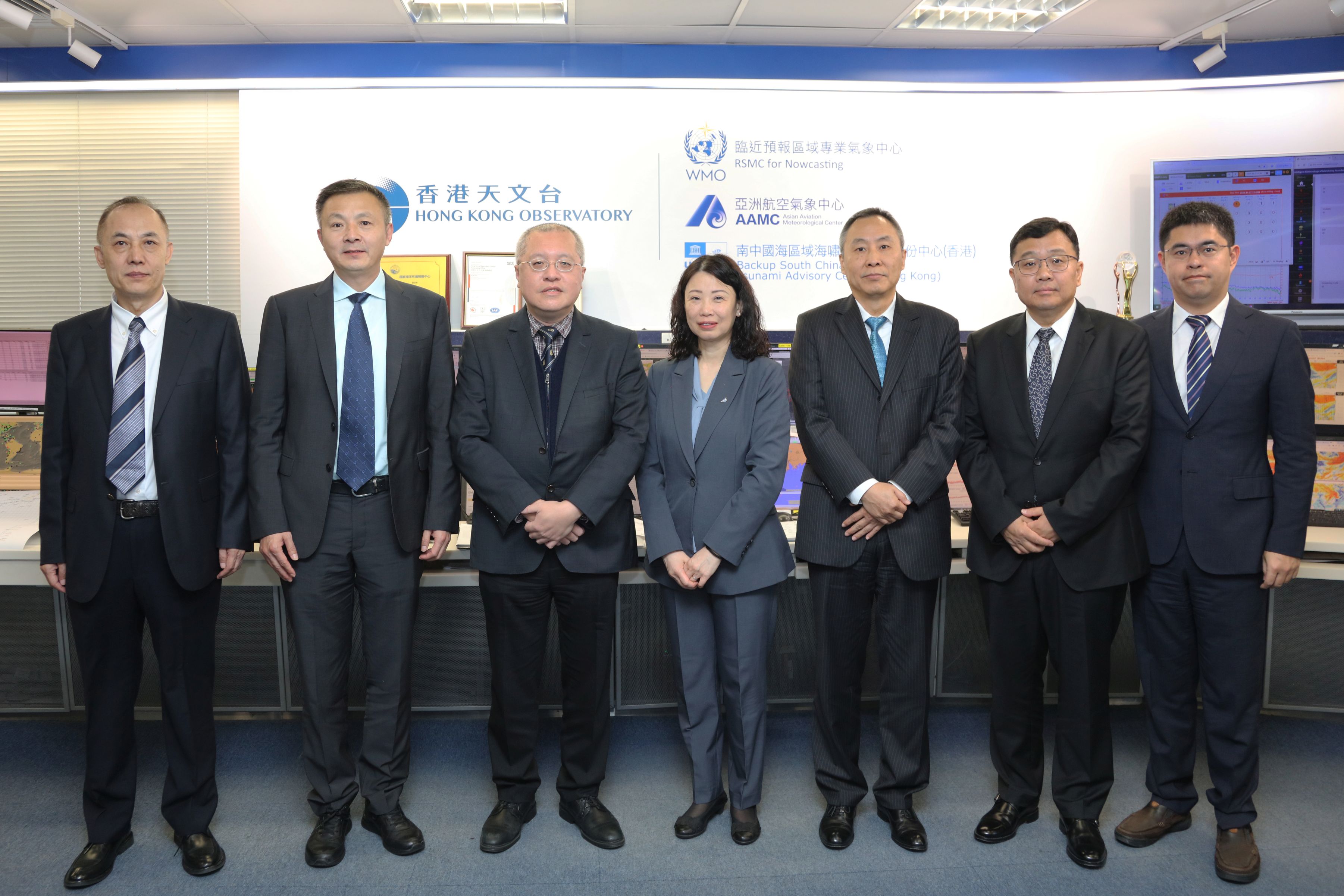 中國民用航空局代表團到訪香港天文台