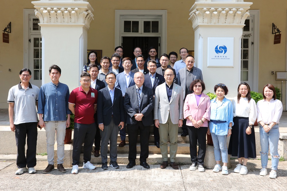 A Tuen Mun District Council delegation visited the Hong Kong Observatory (29 April 2025)