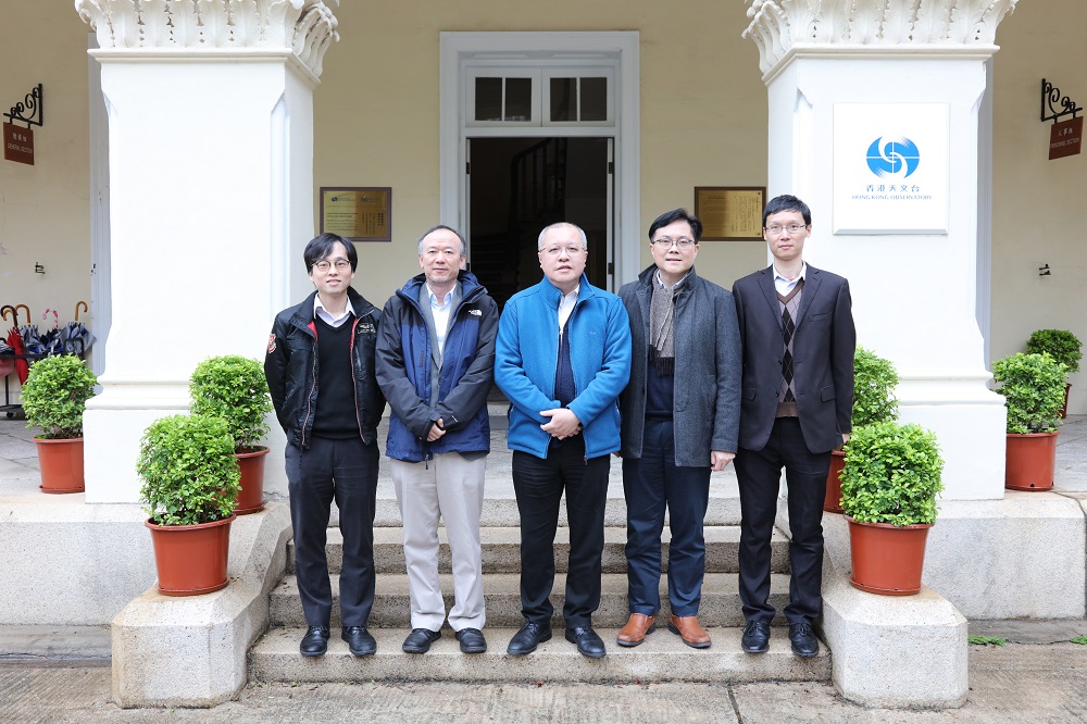 Professor Zheng-Tong Xie of the University of Southampton visited the Hong Kong Observatory (7 March 2025)